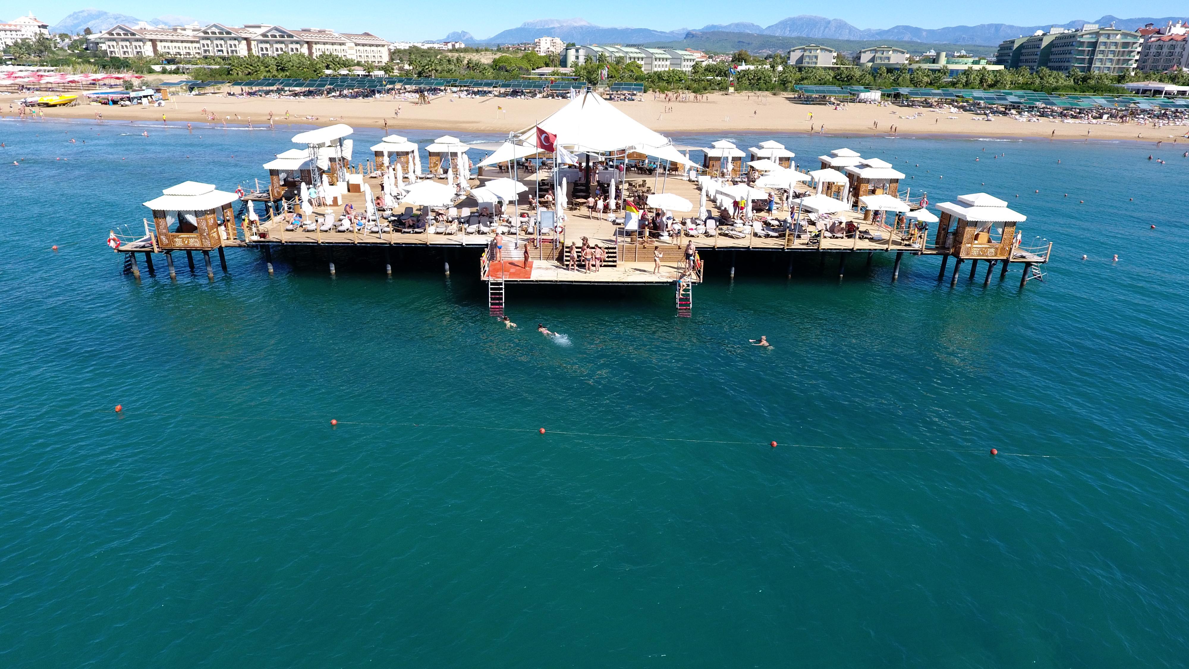 Курортный комплекс Vonresort Golden Coast & Aqua Сиде