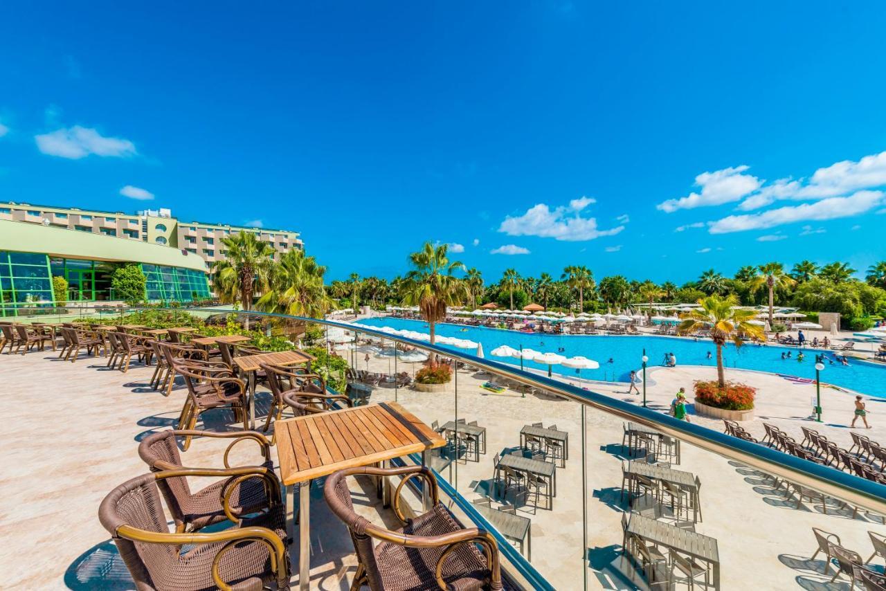 Курортный комплекс Vonresort Golden Coast & Aqua