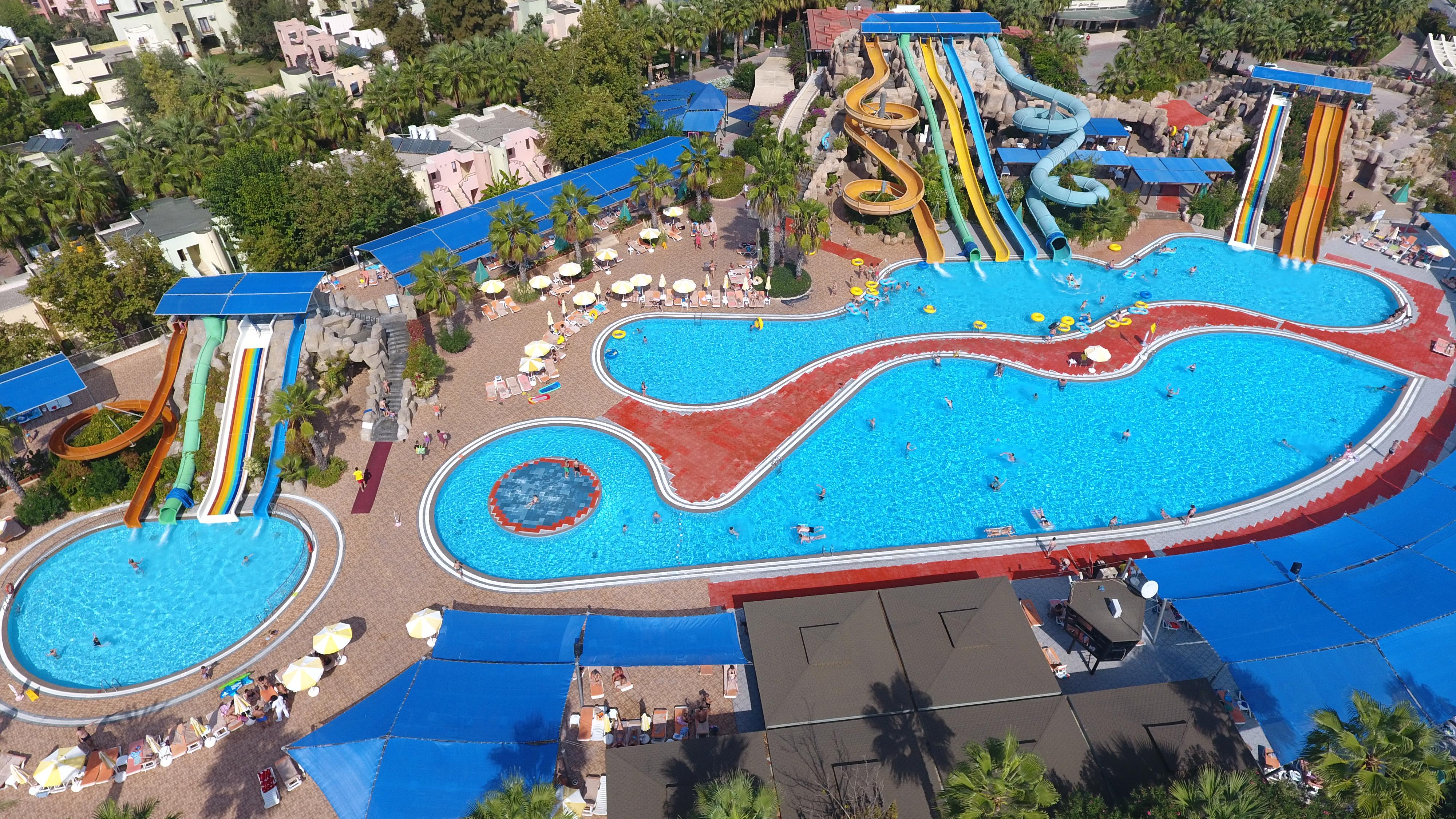 Vonresort Golden Coast & Aqua 5*
